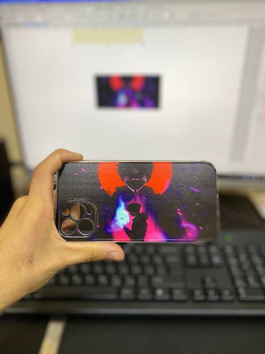 Telefon chexoliga pechat