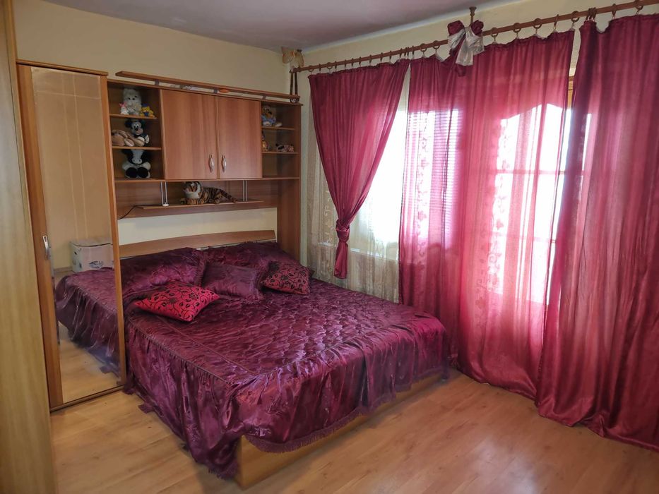 Ocazie! 2 camere 75 mp, etaj 2 + boxă – Râmnicu Sărat