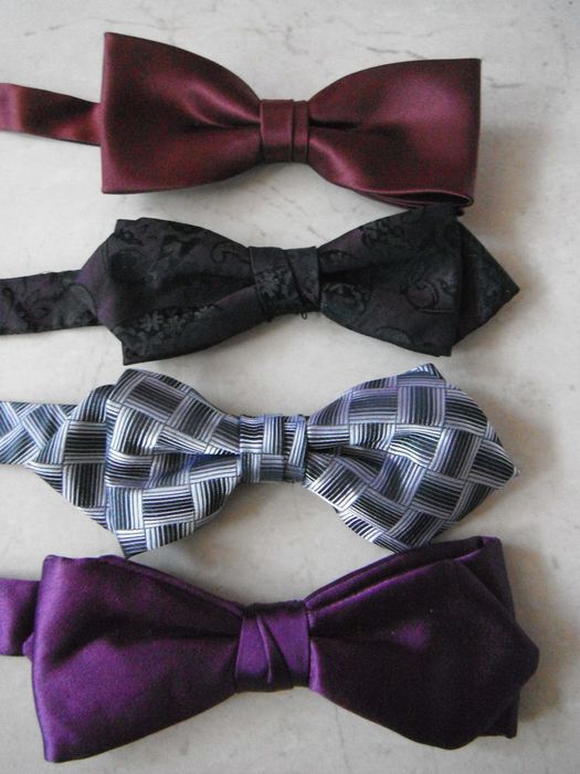 Папийонки, колани, тиранти, кърпички за сако