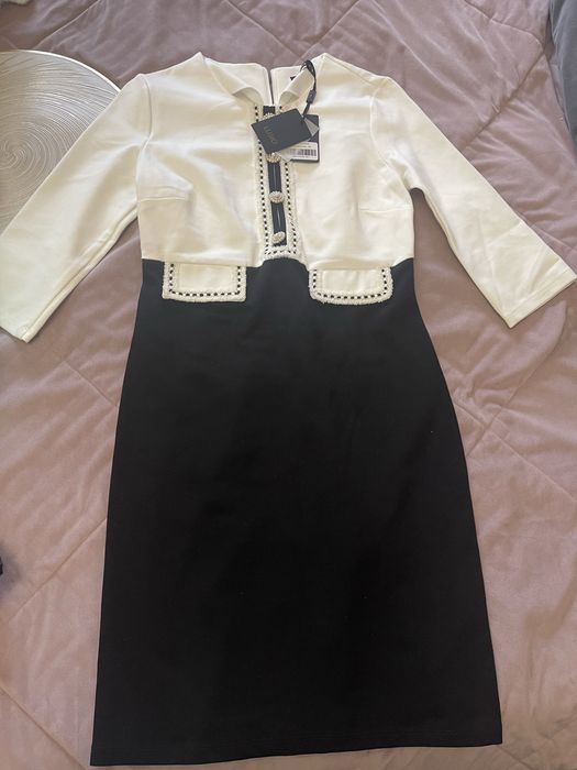 Продам 2 платья