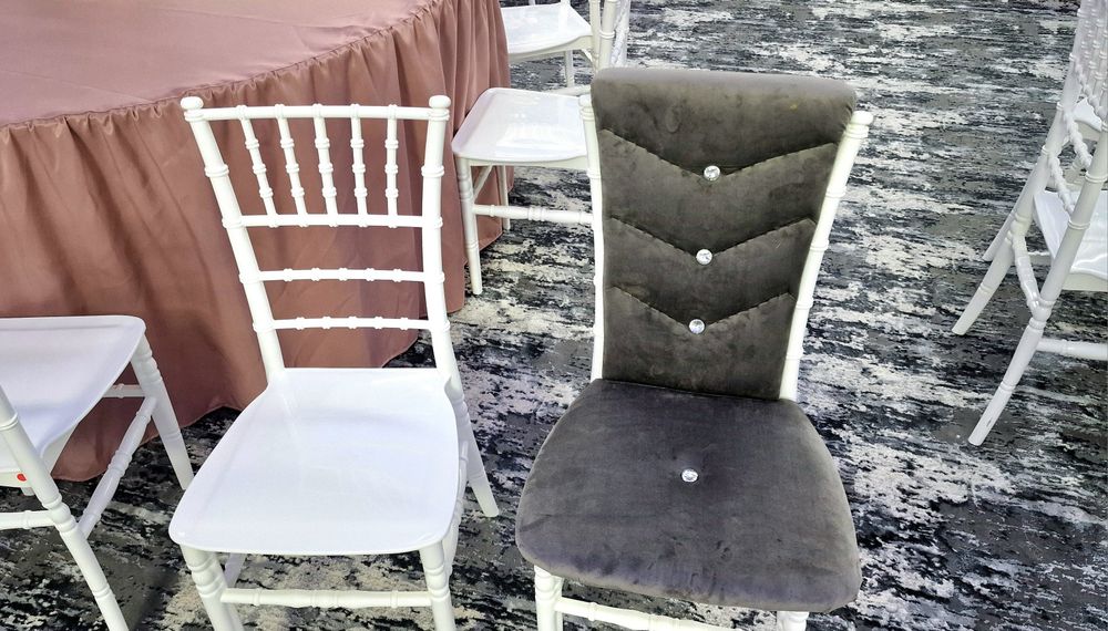 Scaune tapițate sala evenimente cort