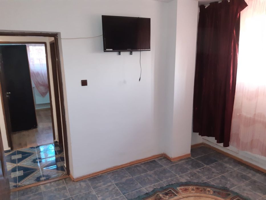 Vând apartament în M.Kogălniceanu jud.Constanța