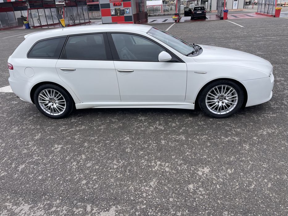 Alfa Romeo 159 2.0 JTDm 170 cp