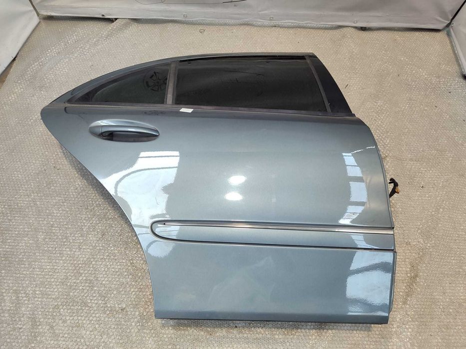Ușă Spate Dreaptă Mercedes-Benz E-Class W211 Sedan Gri Cod Culoare 368 2005 / [2002-2009] / A2117300205 (1D)