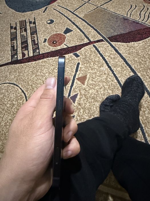 Iphone 13 в идеале 128гб