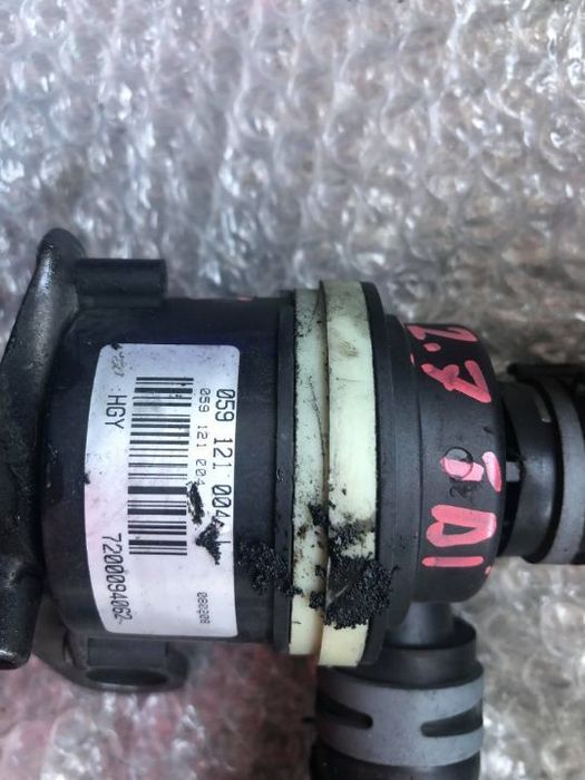 pompa apa cu teava audi a4 b8 2.7 tdi