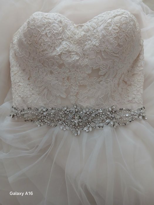 Булчинска рокля Demetrios, A-line, А-линия