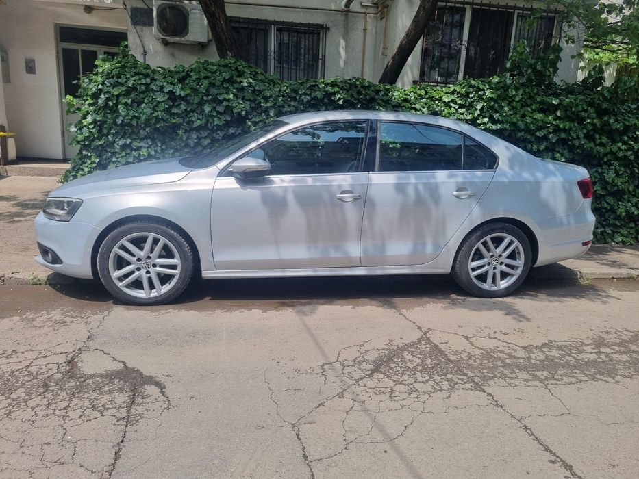 VOLKSWAGEN Jetta 2013 — imagine 2