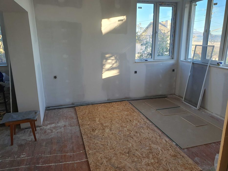 Продава се Къща в Казанлък - 134 кв.м за 514 €/кв.м - Снимка #3