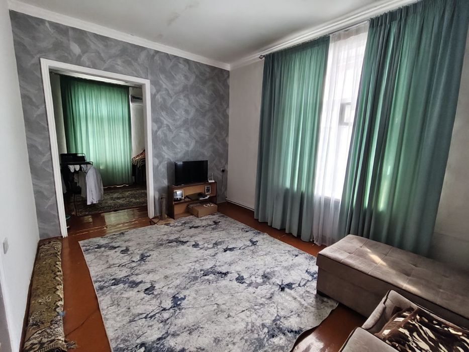 Продается 3 комнатная квартира на Наваи