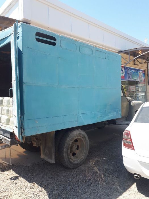 Газ 5208  сотилади