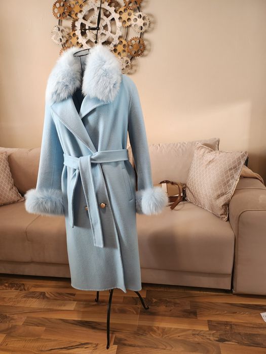 Ново дамско палто 80% кашмир