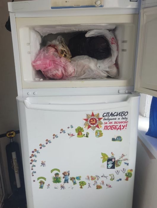 Холодильник Indezit