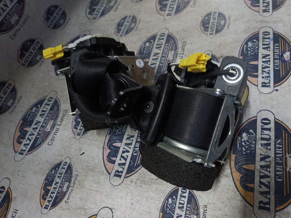 set centuri spate stanga-dreapta cu capsa  mercedes e-class w212 2012