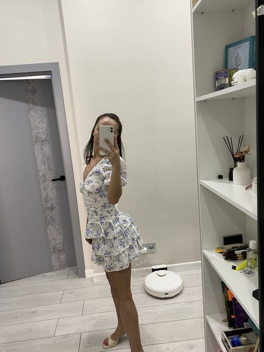 Платье 42-44 летнее