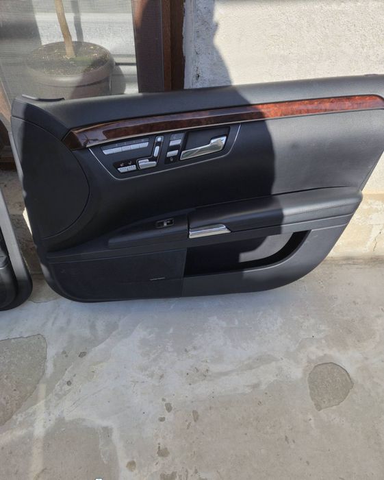 Предни Задни оборудвани кори Mercedes S Class W221 дълга база