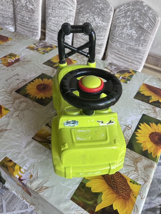 Продам детские машинки