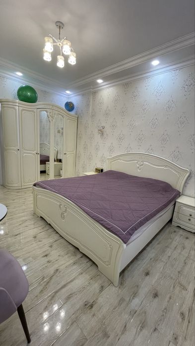 Спальный гарнитур комплект ( без матраса)