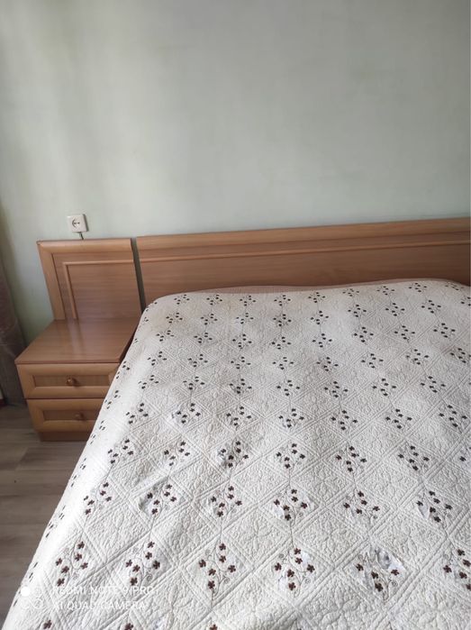 Спальный гарнитур