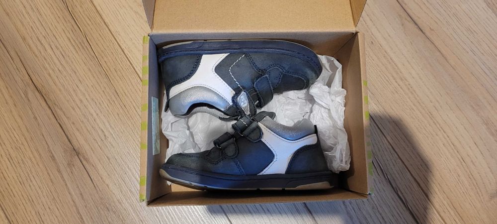 Ghete impermeabile CHICCO GRAPS marimea 23 din piele