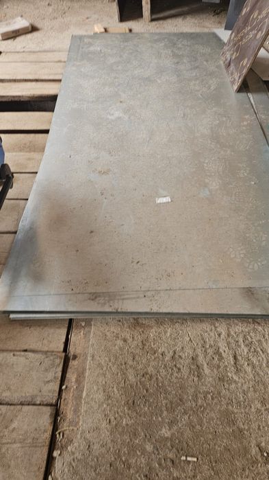 Продам листы в идеальном состоянии