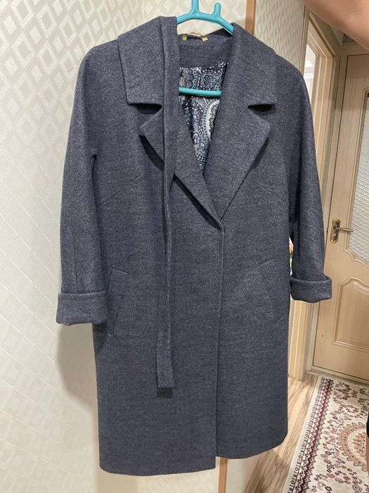 Продам женское пальто