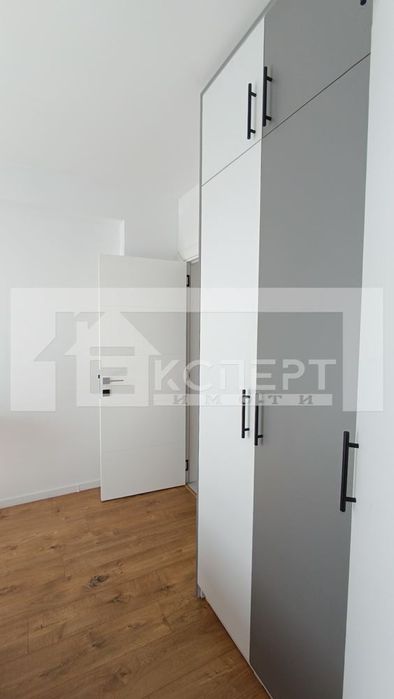 Продава се Многостаен апартамент в Пловдив, Каменица 2 - 131 кв.м за 2214 €/кв.м - Снимка #7