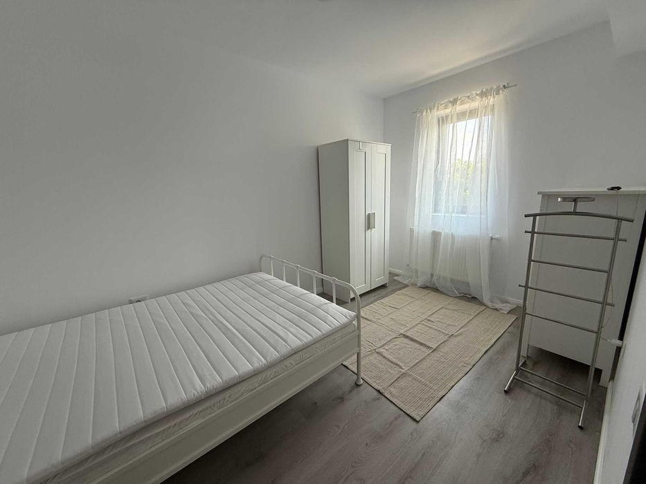 Apartament 3 camere - Prima închiriere!