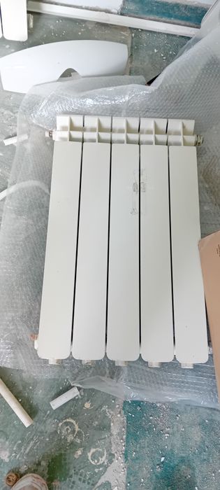 Calorifer di aluminiu