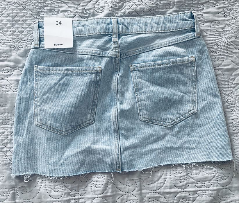 Чисто нова пола Bershka