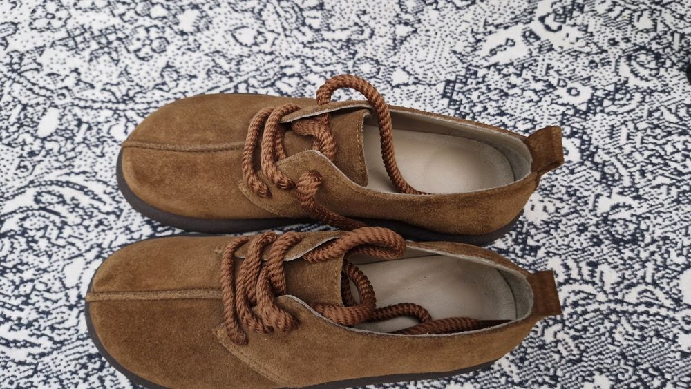 Натуральная женская обувь