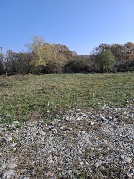 Teren intravilan moreni