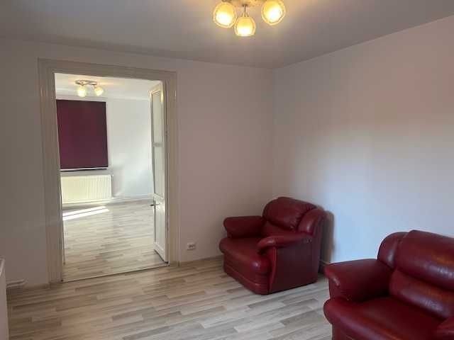 Casă 4 camere – ideal sediu firmă / birouri – Crângași, 5 min metrou – curte 180 mp
