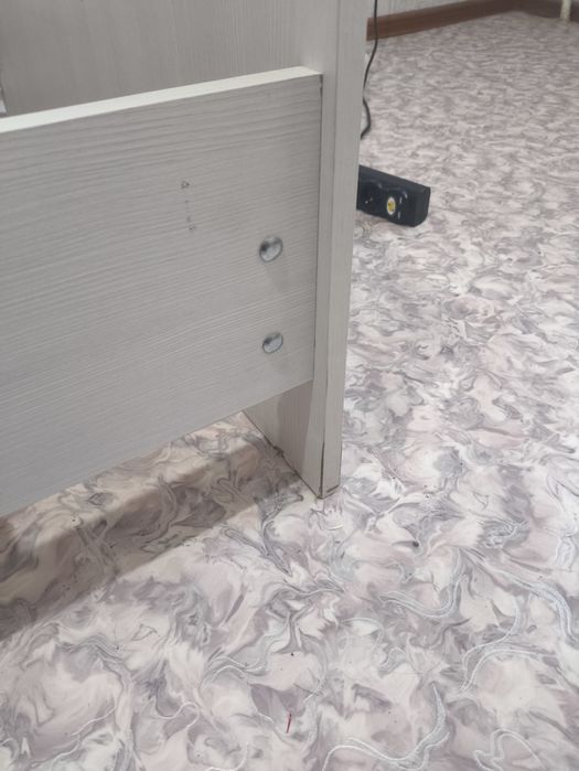 Продам кровать крепкая