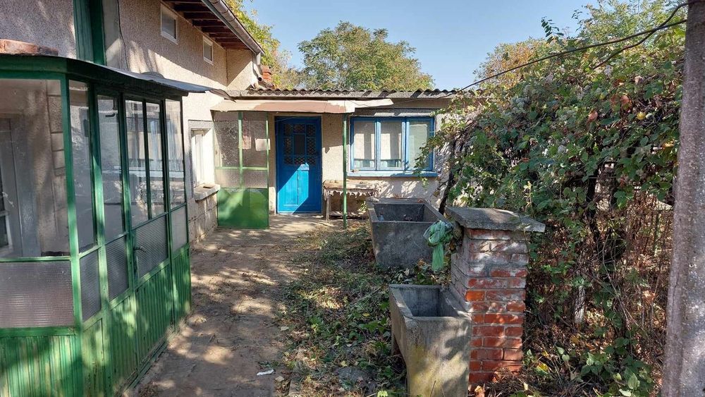 Продава се Къща в Русе, Родина 2 - 100 кв.м за 204 €/кв.м - Снимка #2