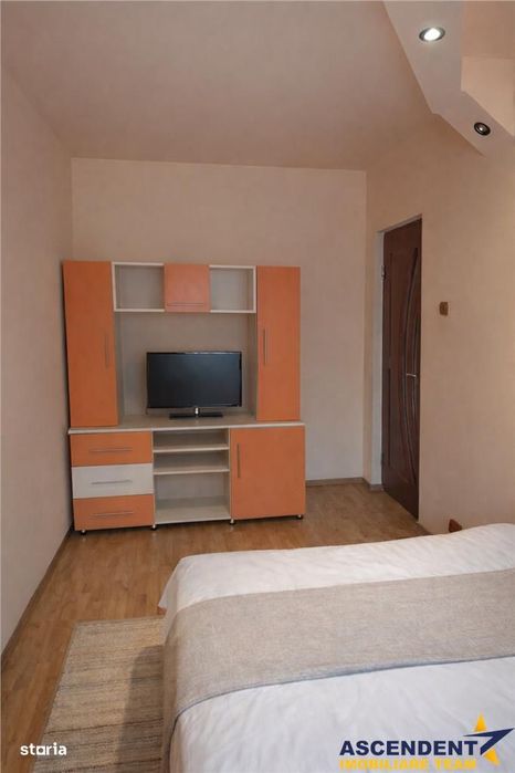 Decomandat, etaj2, Electroprecizia, Sacele, Brasov