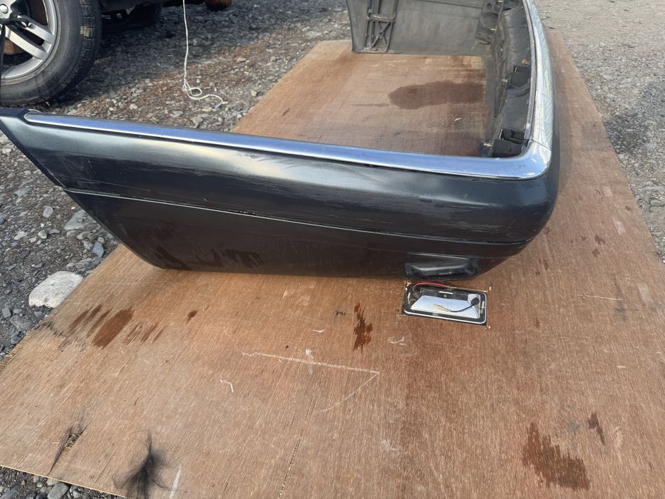 Бампер задний w140