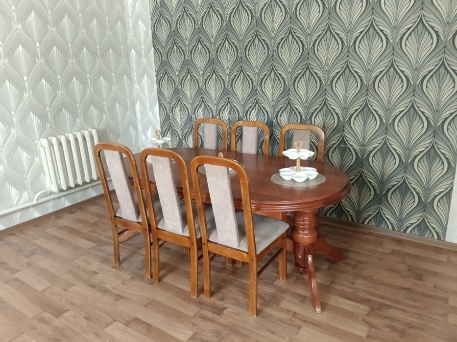 Продам стол + стулья