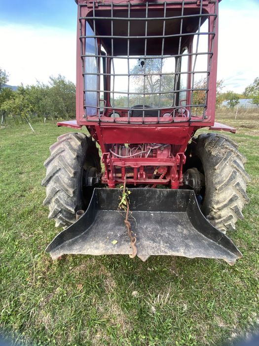 Universal 445dt forestier