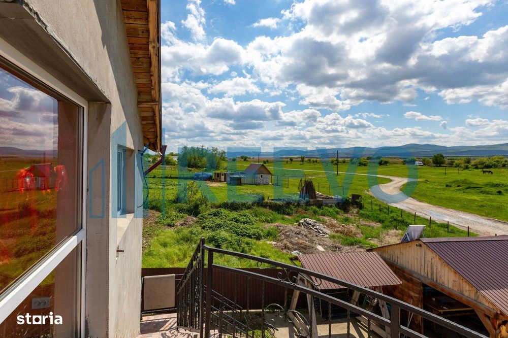 Casă de vânzare Letea Veche | 735 mp teren