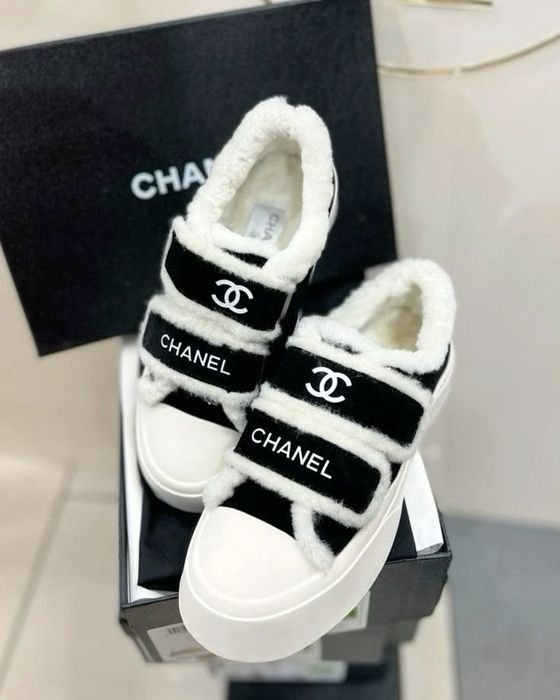 Дамски обувки нови