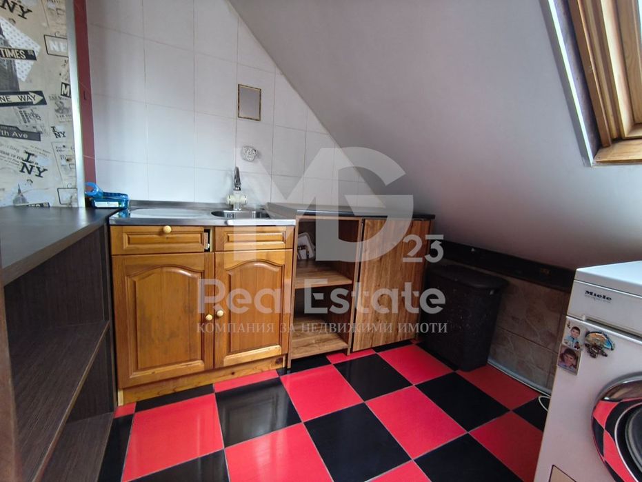 Продава се Ателие в Пловдив, Кючук Париж - 37 кв.м за 1514 €/кв.м - Снимка #4