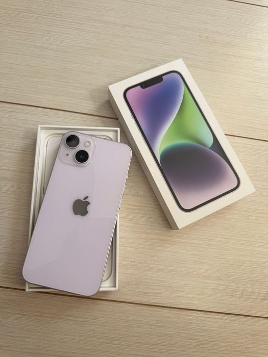 Продам IPhone 14 в хорошем состоянии