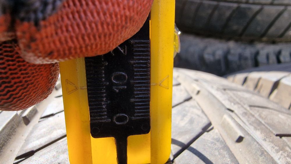 Anvelope 215/65R16C marca Continental, DOT 2024,9 mm
