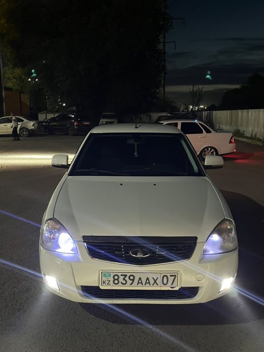 Priora 2 2013 lux