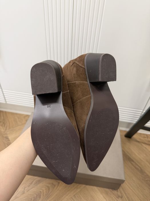 Женские сапоги-казаки