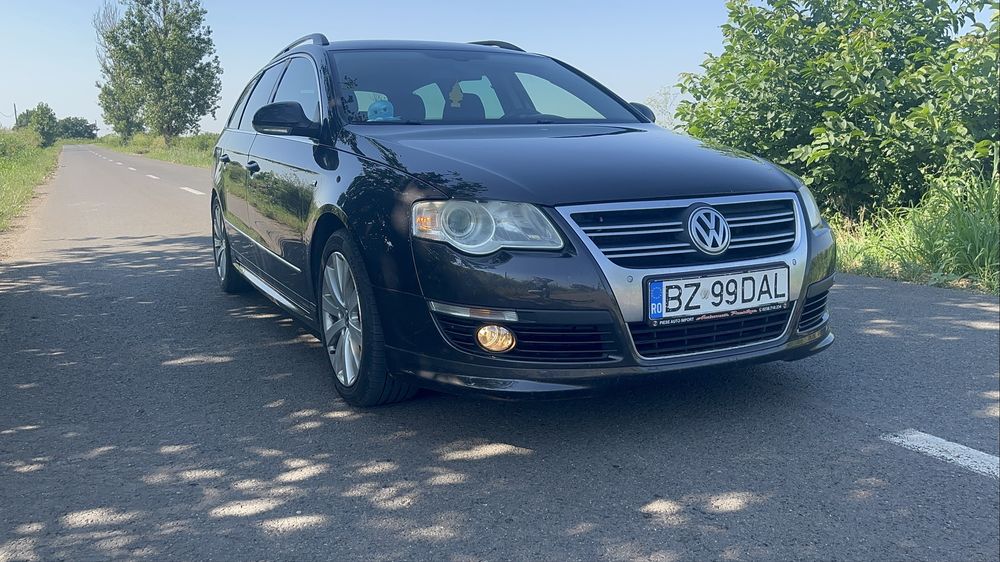 VOLKSWAGEN Passat