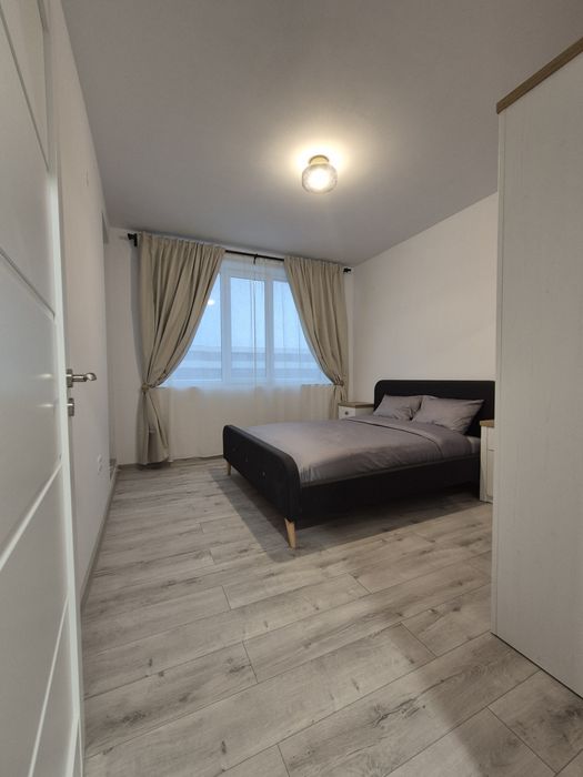 Дава се под наем Двустаен апартамент в Варна, Трошево - 70 кв.м за 747.66 € - Снимка #2