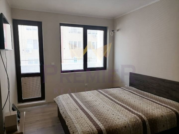 Дава се под наем Двустаен апартамент в Варна, Кайсиева градина - 47 кв.м за 306 € - Снимка #5