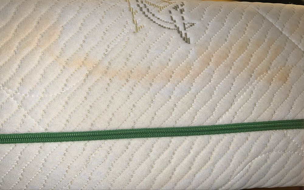 Curățare canapea saltea covor tapițerie mobilier textil